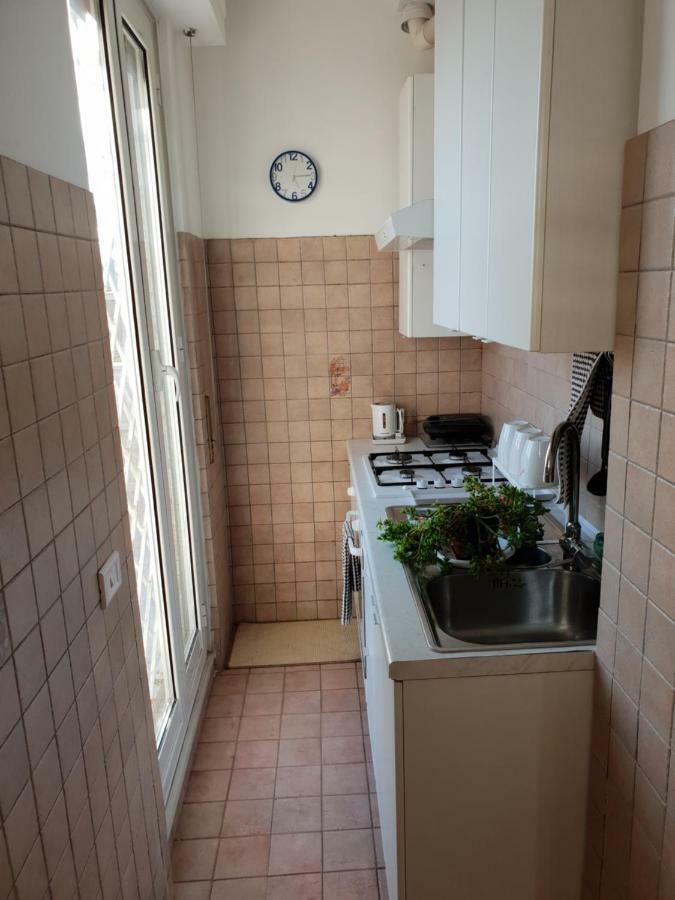 Pigneto Suite Appartamento 50 M Da Metro C Rome Bagian luar foto